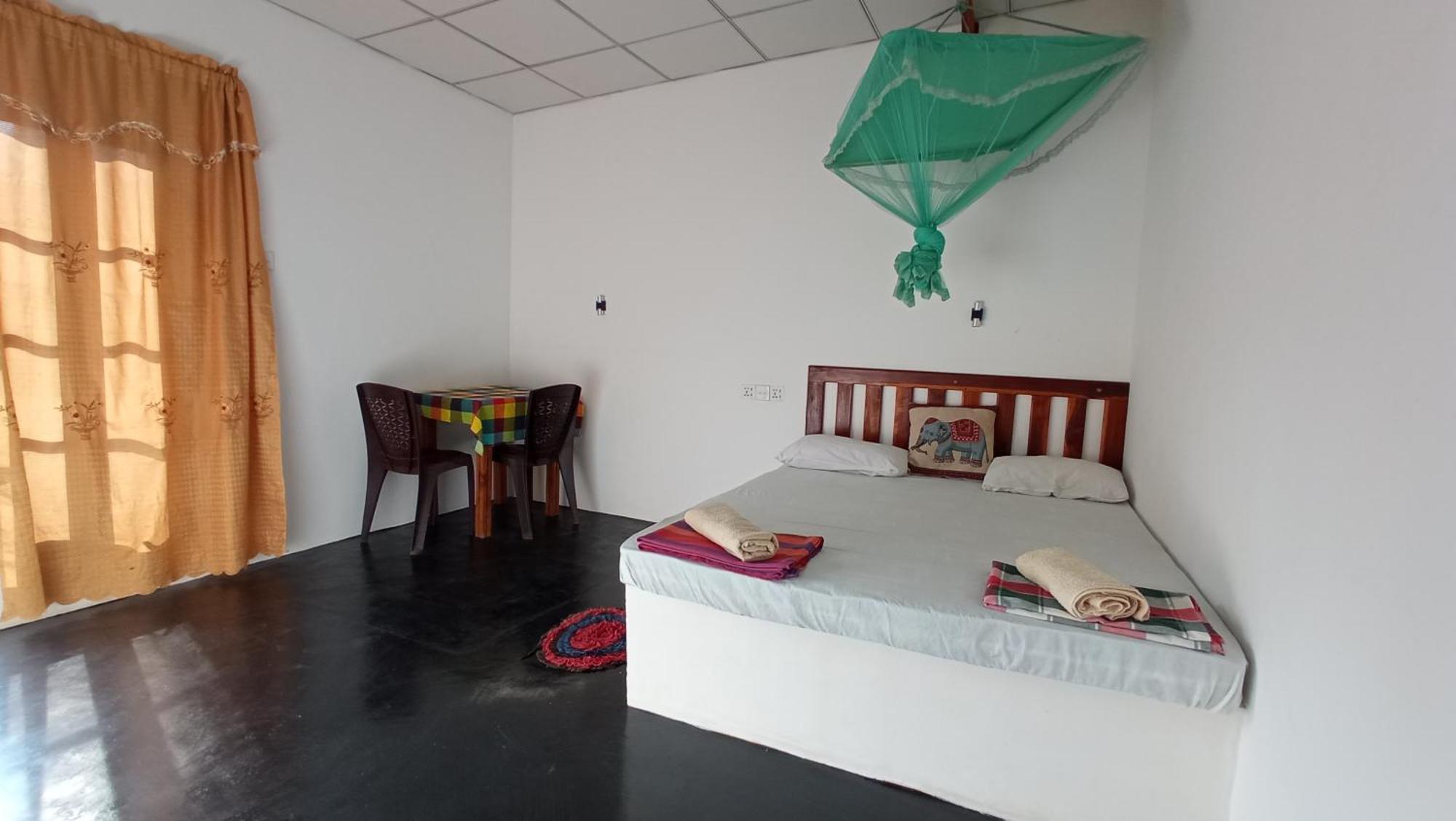 River Side & Swimming Pool Bed & Breakfast Udawalawe Ngoại thất bức ảnh